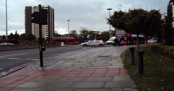 Lea Bridge Road Trafie kapal